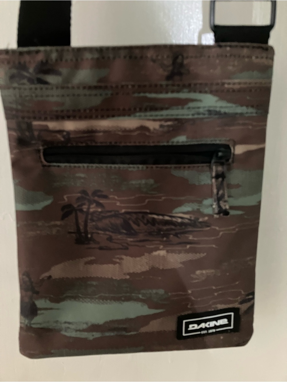 Dakine Jive Camo Crossbody Bag